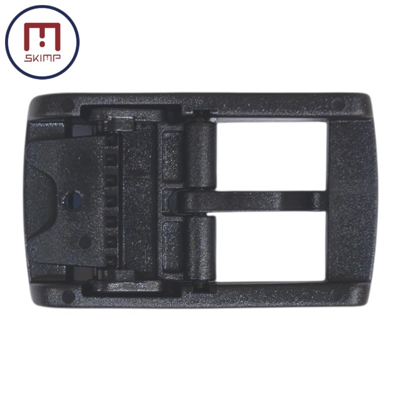 金属アレルギー バックル 旅行