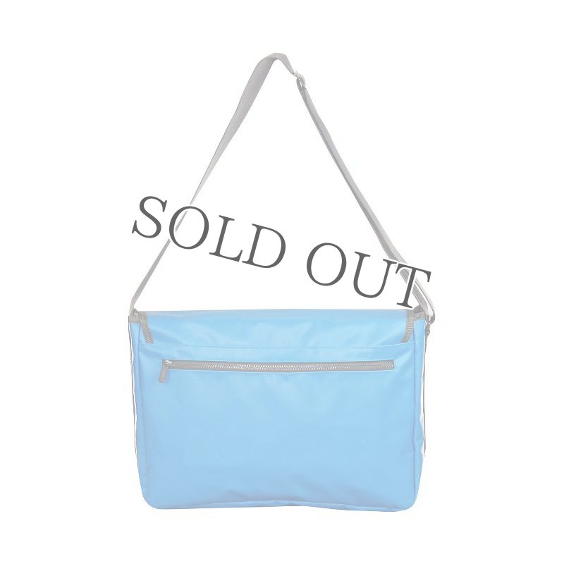 肩掛けかばん ブルー