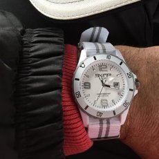 ホワイトブルーNATOベルト腕時計モデル1